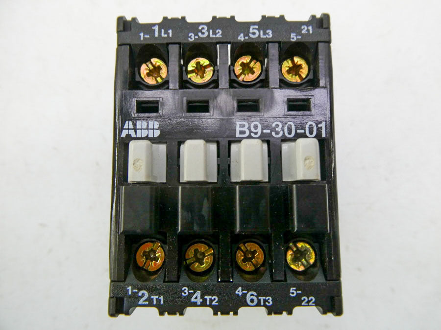 ABB B9-30-01 220/240V (BLK) NSNP