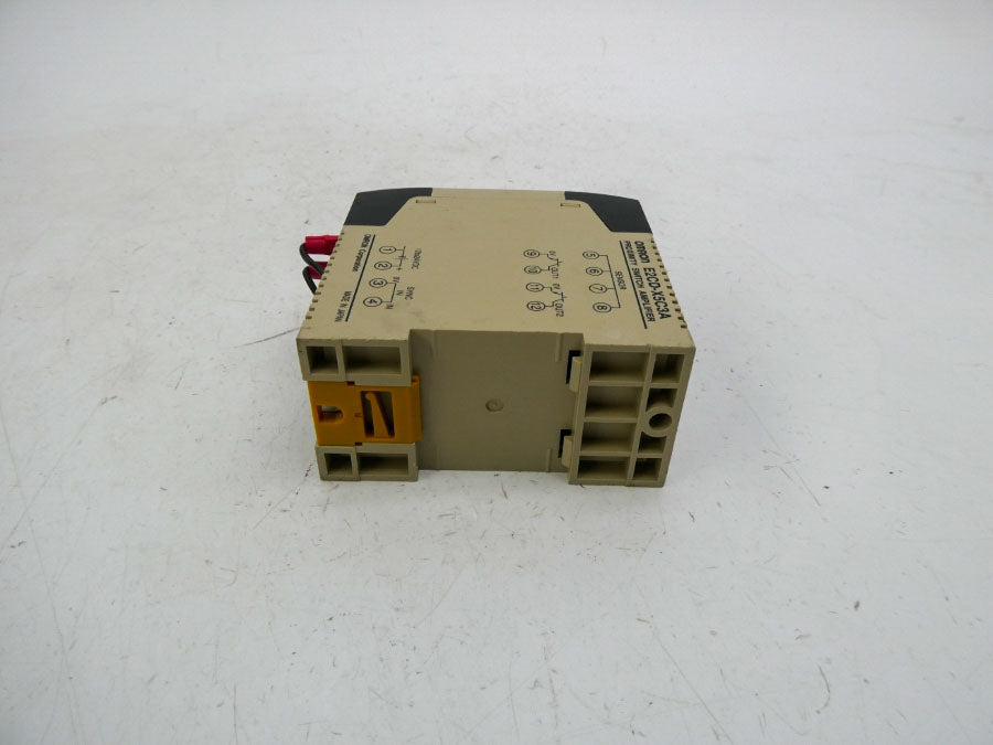 OMRON E2CD-X5C3A 12-24VDC UNMP