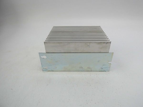INDUSTRIAL SPARE PART 2098-DSD-010X SER. C F/W V1.52 120/240VAC 9A (AS PICTURED) NSNP