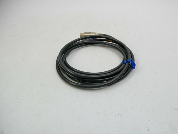 OMRON E2E-X14MD1 12-24VDC NSNP