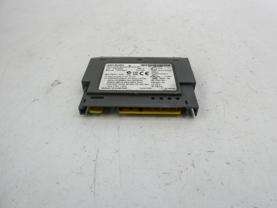 ALLEN BRADLEY 1734-OW4 SRE. C F/W 3.022 NSMP