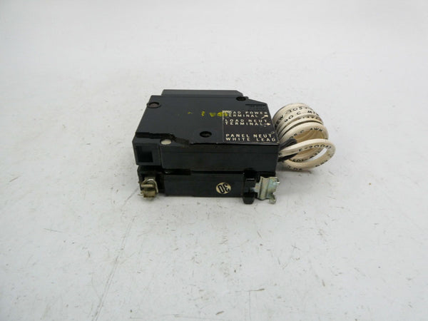 CUTLER HAMMER 1-CH130GF 120VAC 30A NSMP
