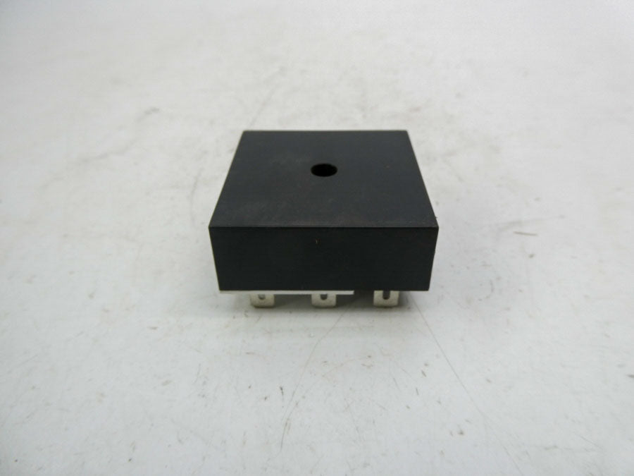MACROMATIC THR-3856U SER. A 240VAC 10A NSNP