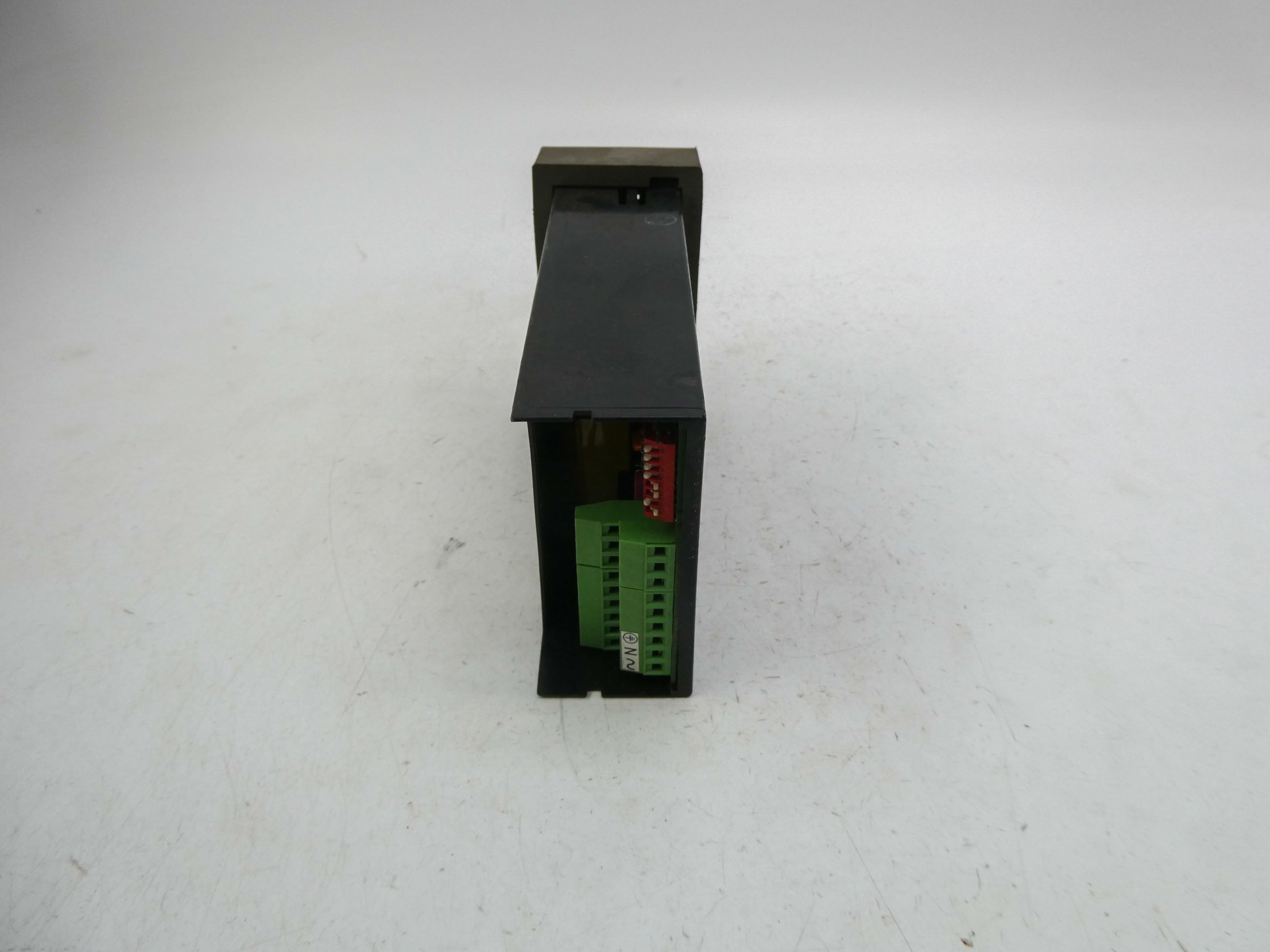 ACTION INSTRUMENTS V708-0000-0 115VAC UNMP