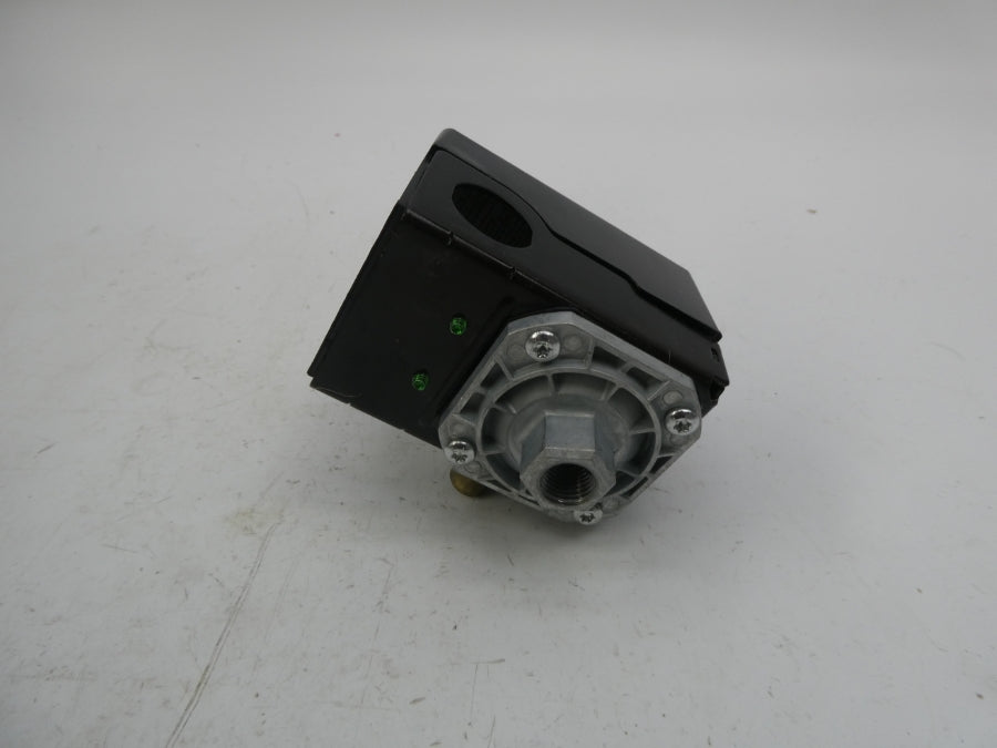 HUBBELL 69JG9Y 600VAC 140/175PSI 1/4" NSMP