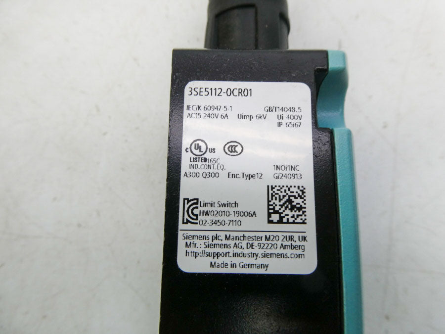 SIEMENS 3SE5112-0CR01 240V 6A NSMP