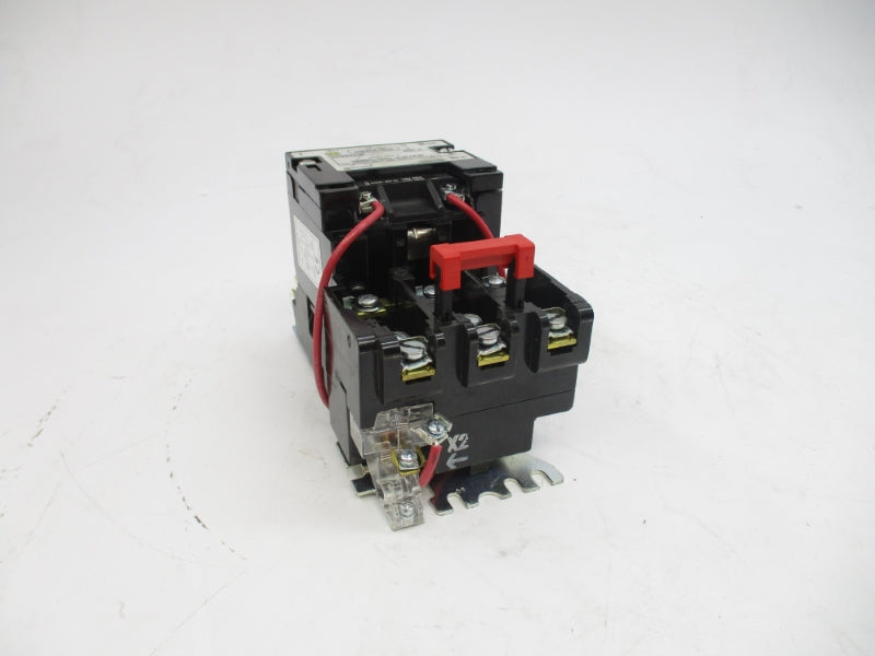 SQUARE D 8536SCO3V02S SER. A 110-120V NSNP