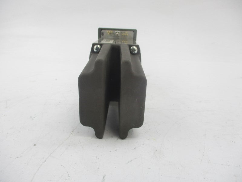 FOXBORO IPM3A-P0904HB REV. A 100-240VAC .95-.40A NSNP