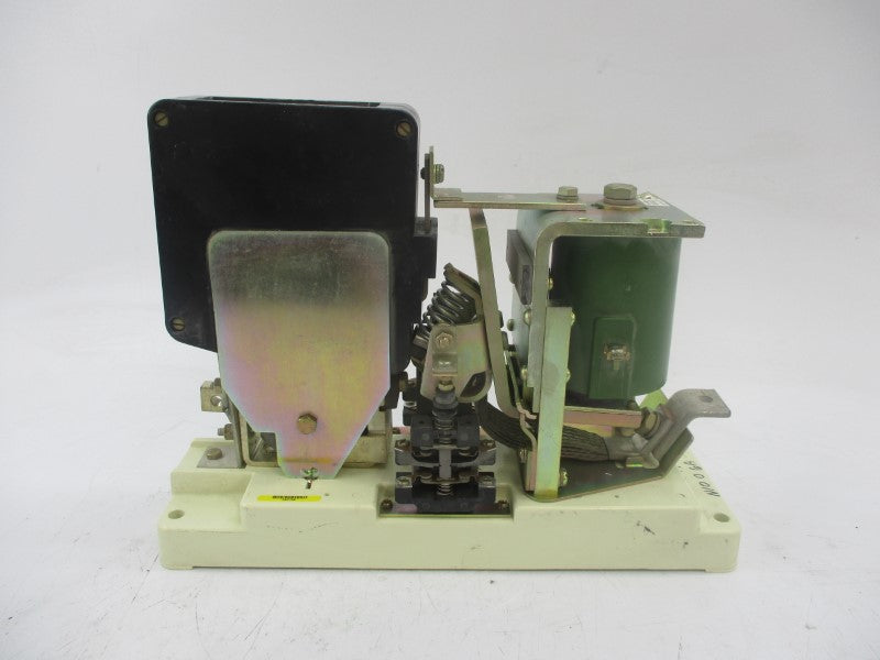 GENERAL ELECTRIC DS303A6A01KXA003XT 115/120VDC 600A NSNP