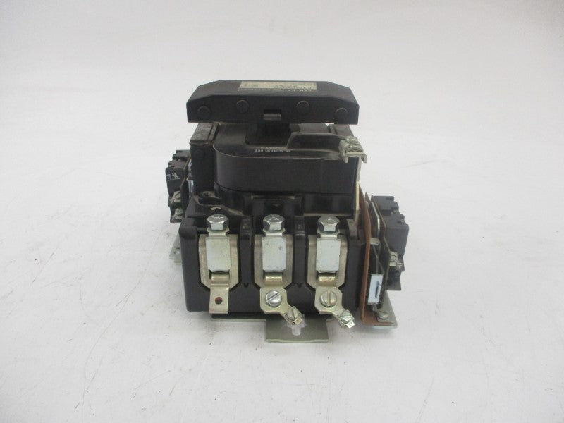 GENERAL ELECTRIC CR305F002AAD 115/120V 150A NSNP