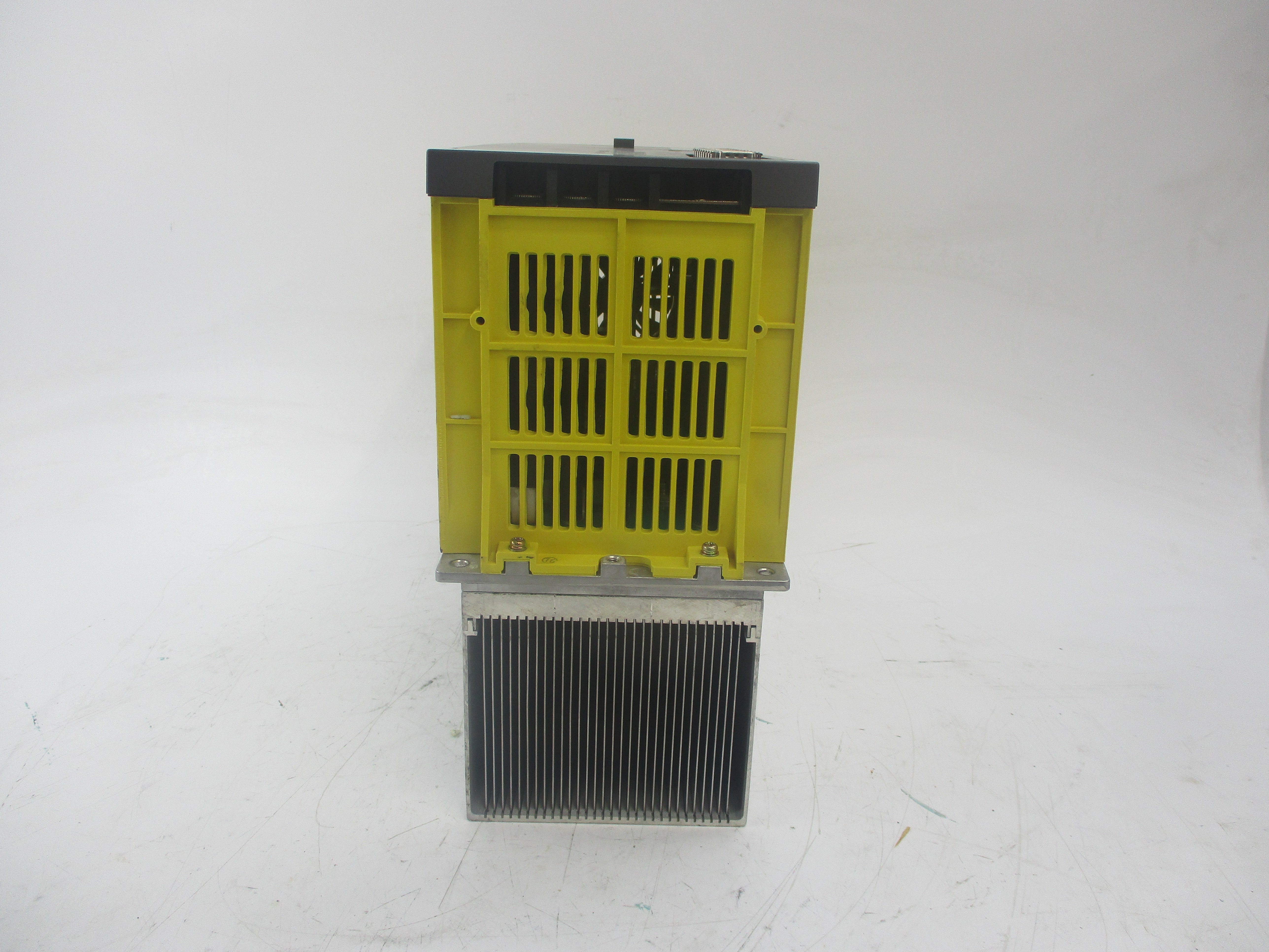 FANUC A06B-6104-H245#H520 566-651V UNMP