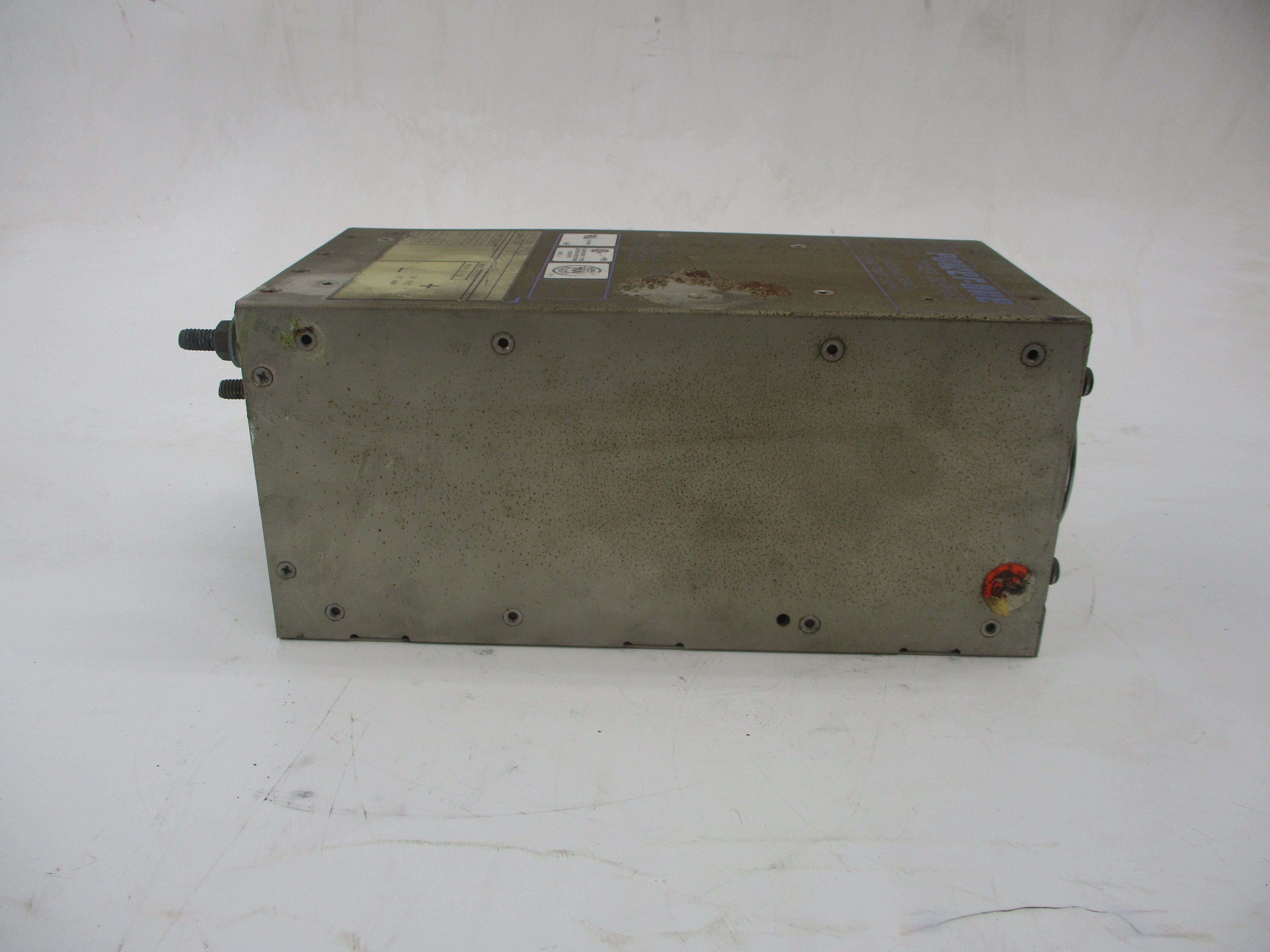 POWER ONE SPM3E2K 115/230V 20A/10A UNMP