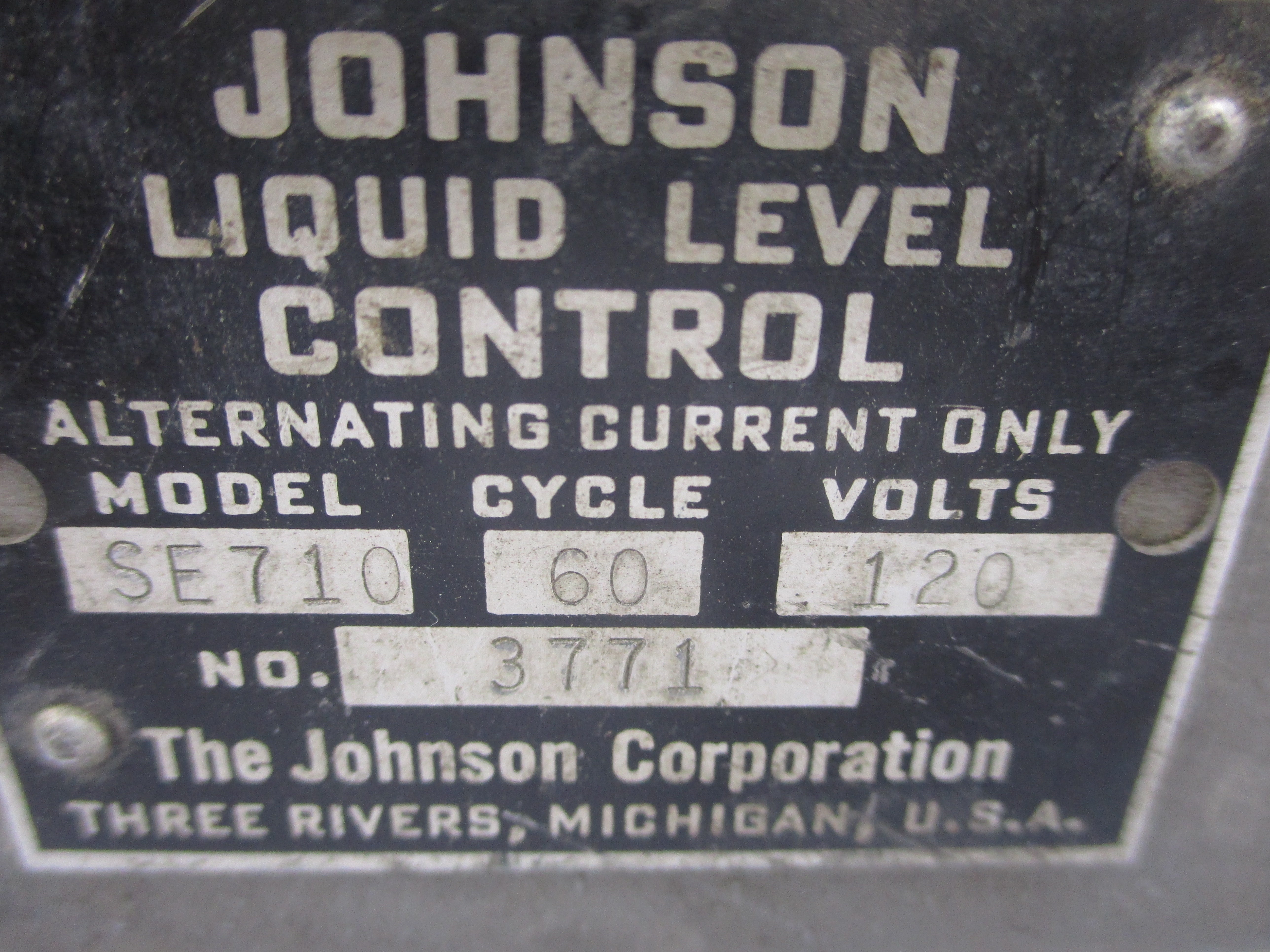 JOHNSON SE710 120V (AS PICTURED) UNMP