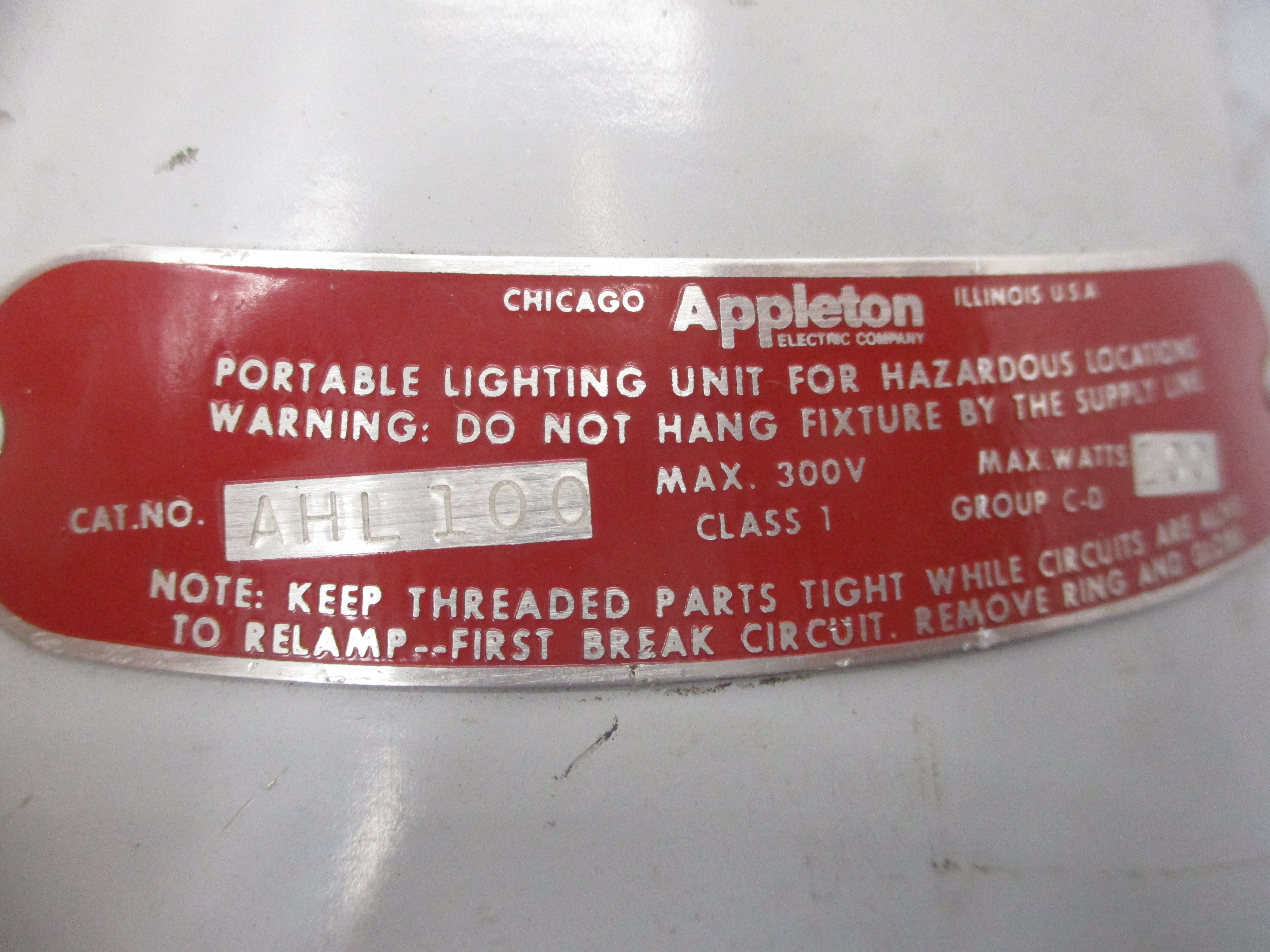 APPLETON AHL100 300V UNMP