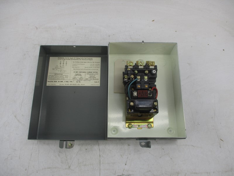 ALLEN BRADLEY 702LP-BAD93 SER. K 110/120V 30A (BR/YL) NSMP
