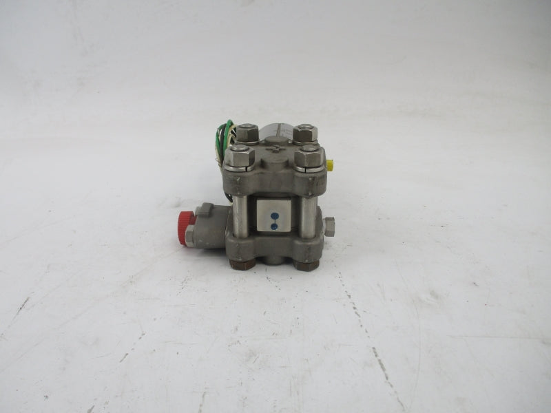SCHLUMBERGER PA3040-030-12-23-XX-XX-13 30VDC 5000PSI UNMP