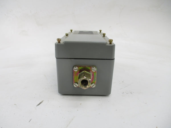 ALLEN BRADLEY 836-C3J SER. B 600V 0.8-30PSI (BR/WH) NSMP