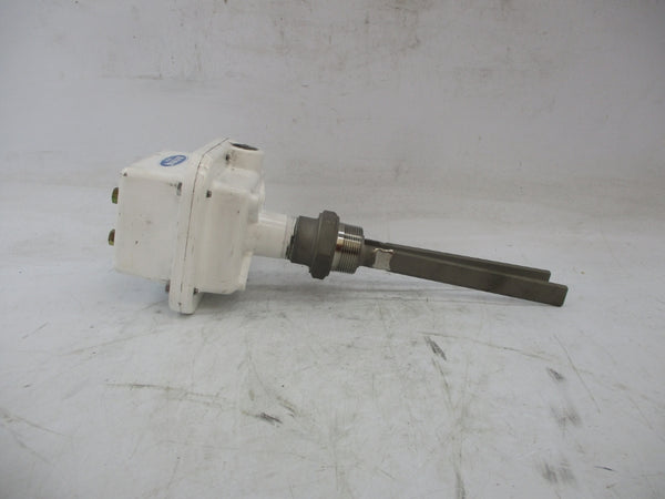 BINDICATOR LP11A1DA30 120/240VAC 5A 150PSI UNMP