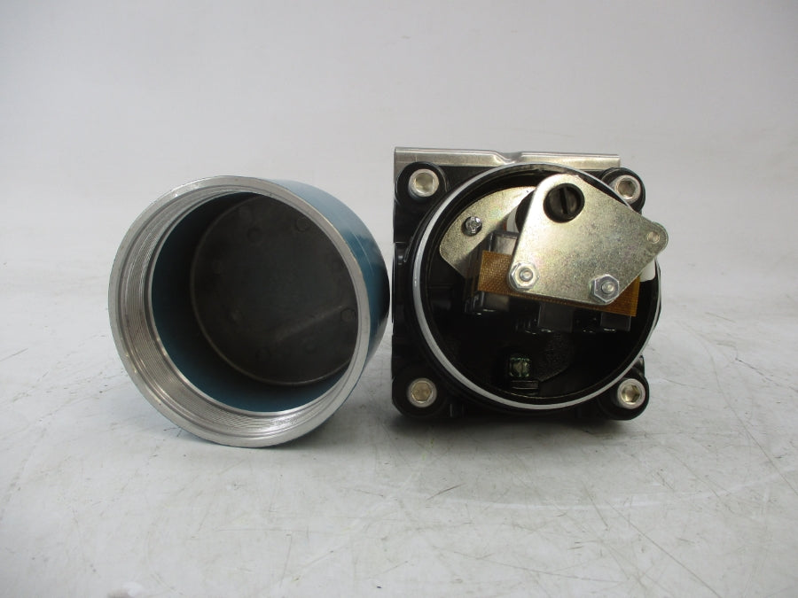 HONEYWELL 12CX200 480VAC 20A (AS PICTURED) NSNP