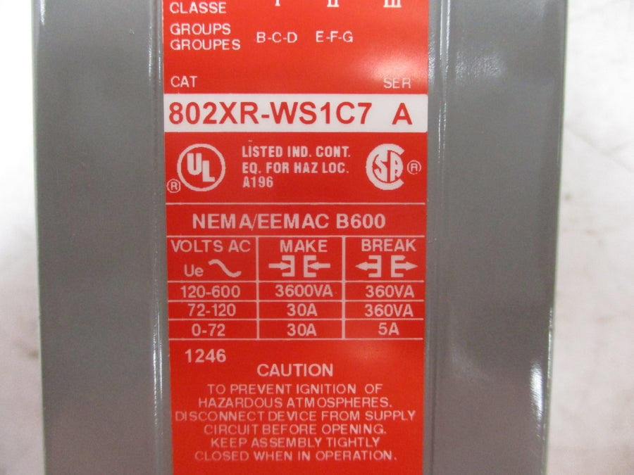 ALLEN BRADLEY 802XR-WS1C7 SER. A 120-600VAC 30A (BR/WH) NSMP