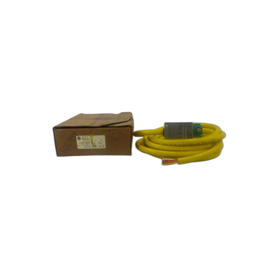 ALLEN BRADLEY 802M-ATY16 SER. B 120-300VAC (BR/WH) NSMP