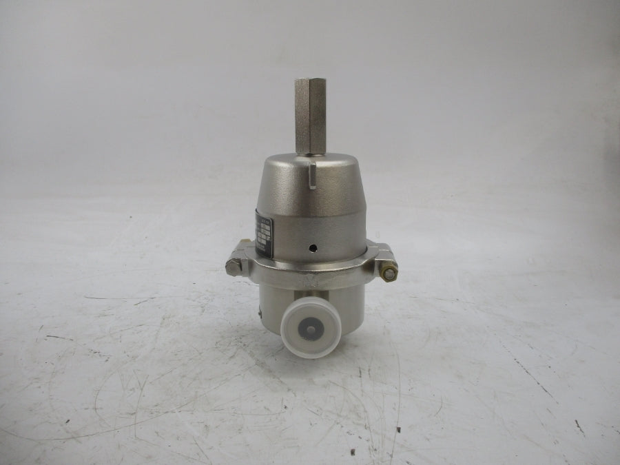 FISHER SR8 PTFE/316L 1" NSNP
