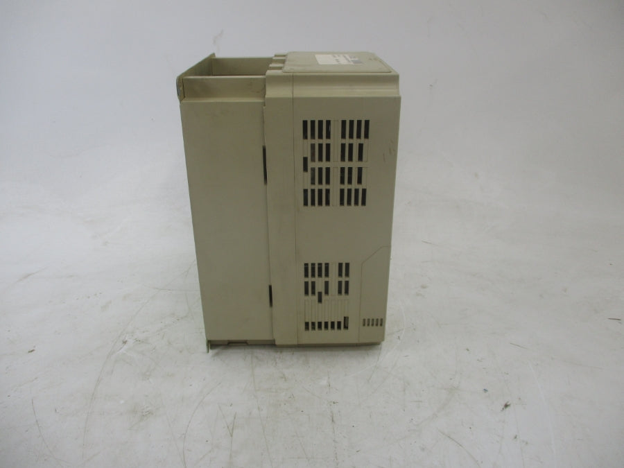 YASKAWA CIMR-V7AM45P5 380-460V 19.6A UNMP