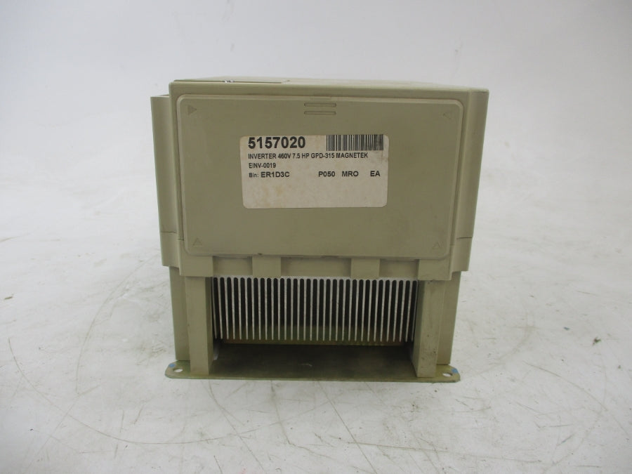 YASKAWA CIMR-V7AM45P5 380-460V 19.6A UNMP