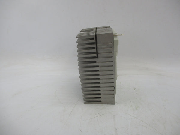 LENZE E82MV222-4B001 400/500V 5.5A/4.5A NSNP