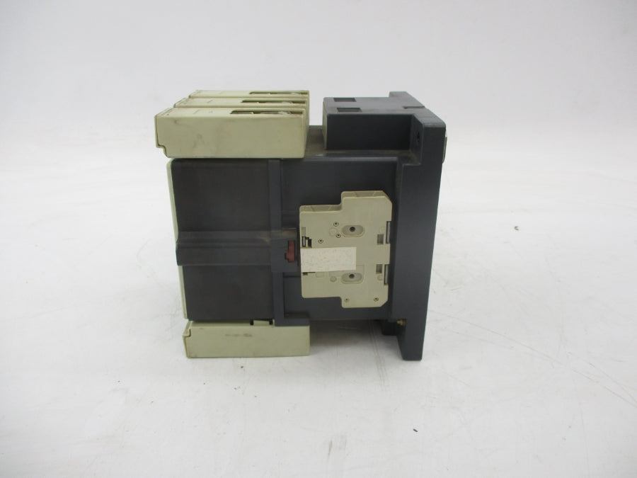 SIEMENS 3TF50 110/132V 160A (AS PICTURED) UNMP