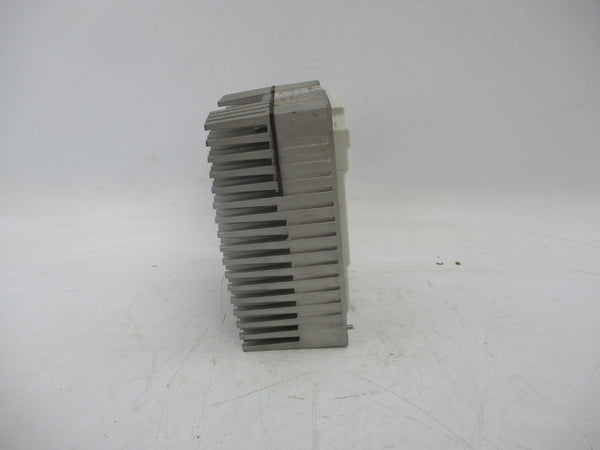 LENZE E82MV152-4B001 400/500V 3.9A/3.5A UNMP