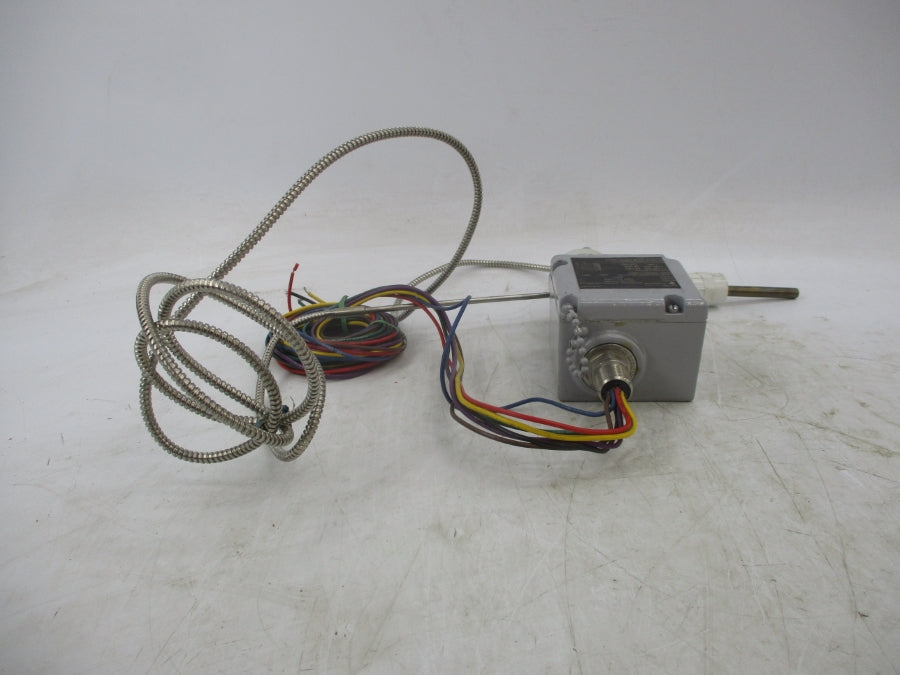 ITT 100TC5LCC6AMR 125VAC 1A UNMP