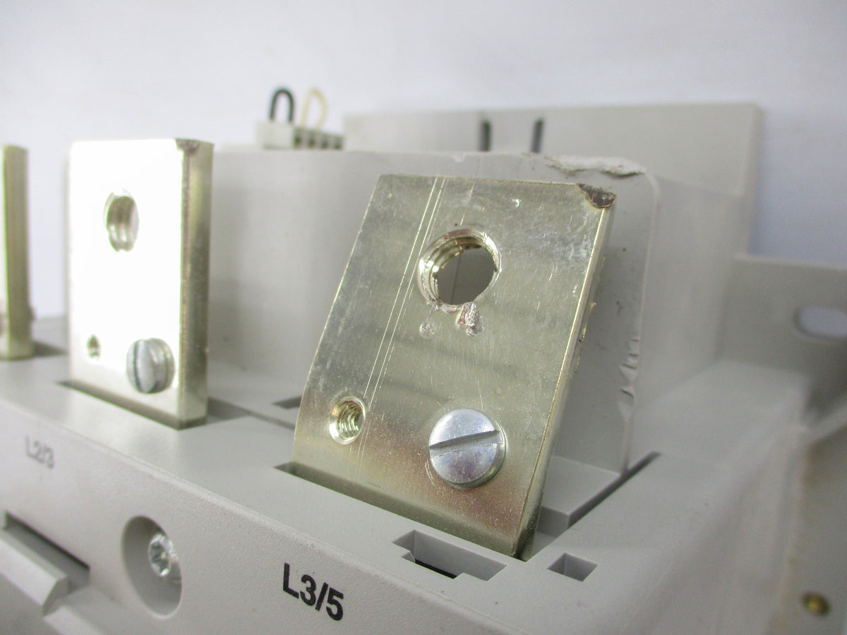 INDUSTRIAL SPARE PART 150-F108NBDD SER. B 200-480VAC 108A (AS PICTURED) NSNP