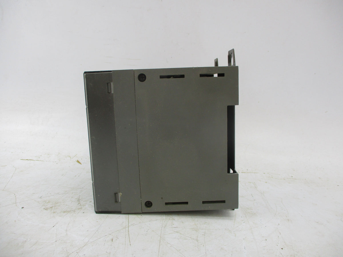 INDUSTRIAL SPARE PART 1747-L20C SER. B 10-30VDC .5A UNMP