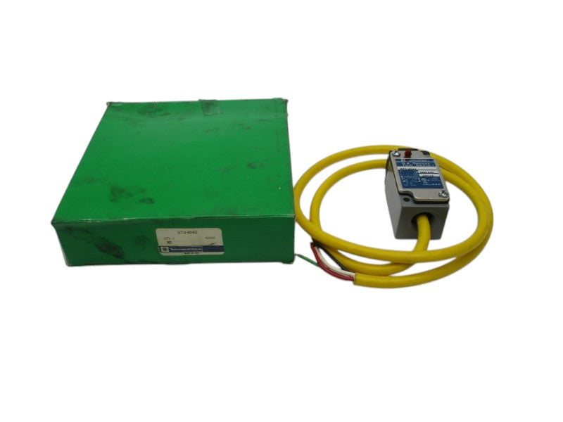 TELEMECANIQUE ST0-8042  NSMP