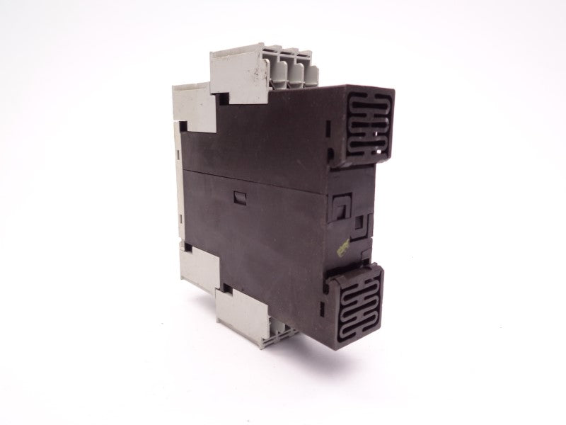 SIEMENS 3UG4616-1CR20 690V 3A UNMP