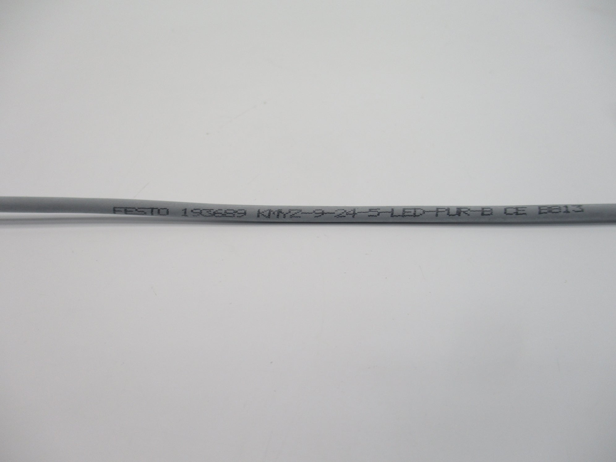 FESTO KMYZ-9-24-5-LED-PUR-B 193689 NSNP