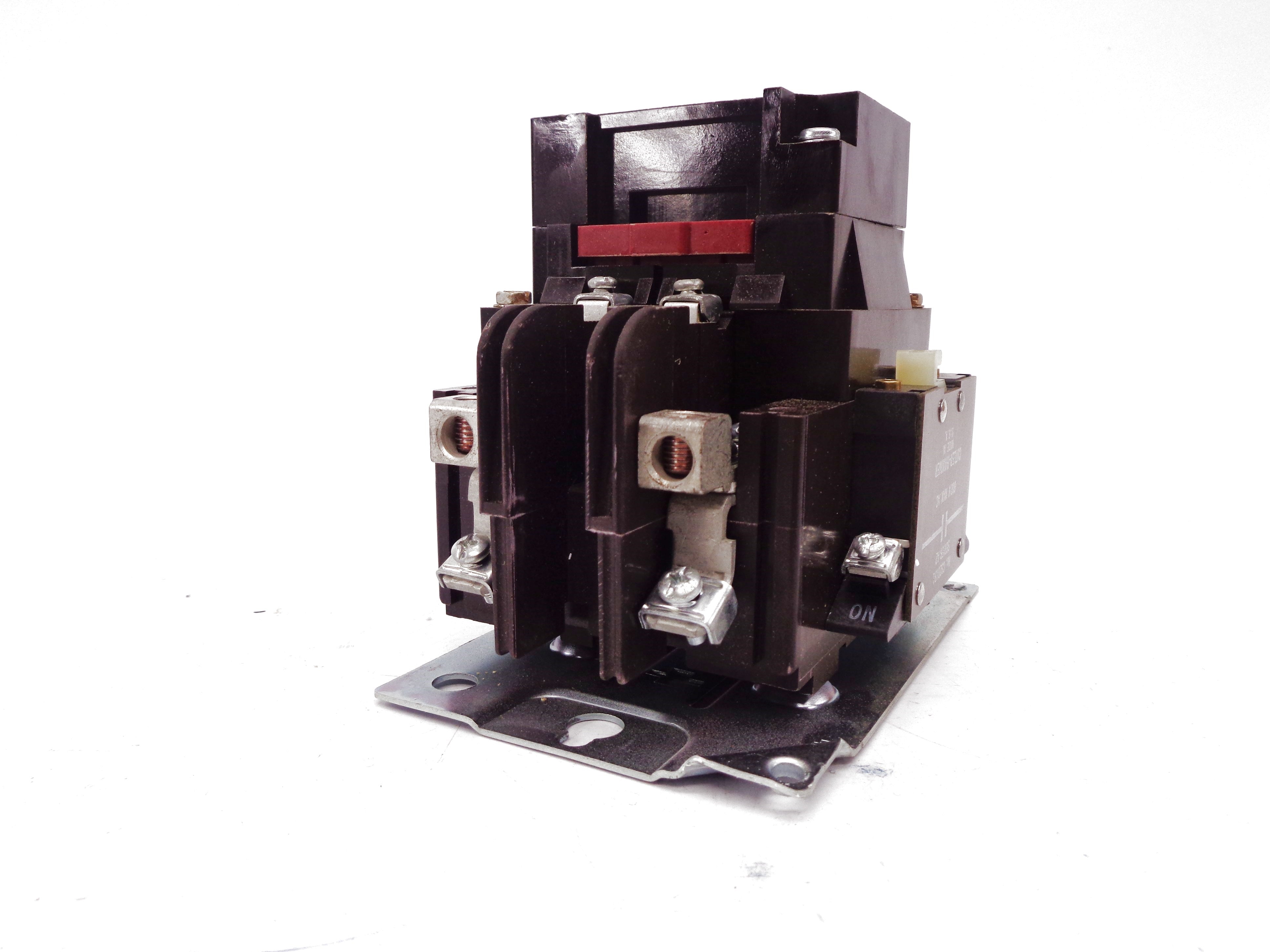 CUTLER HAMMER C10DN2 SER. B1 120V NSNP