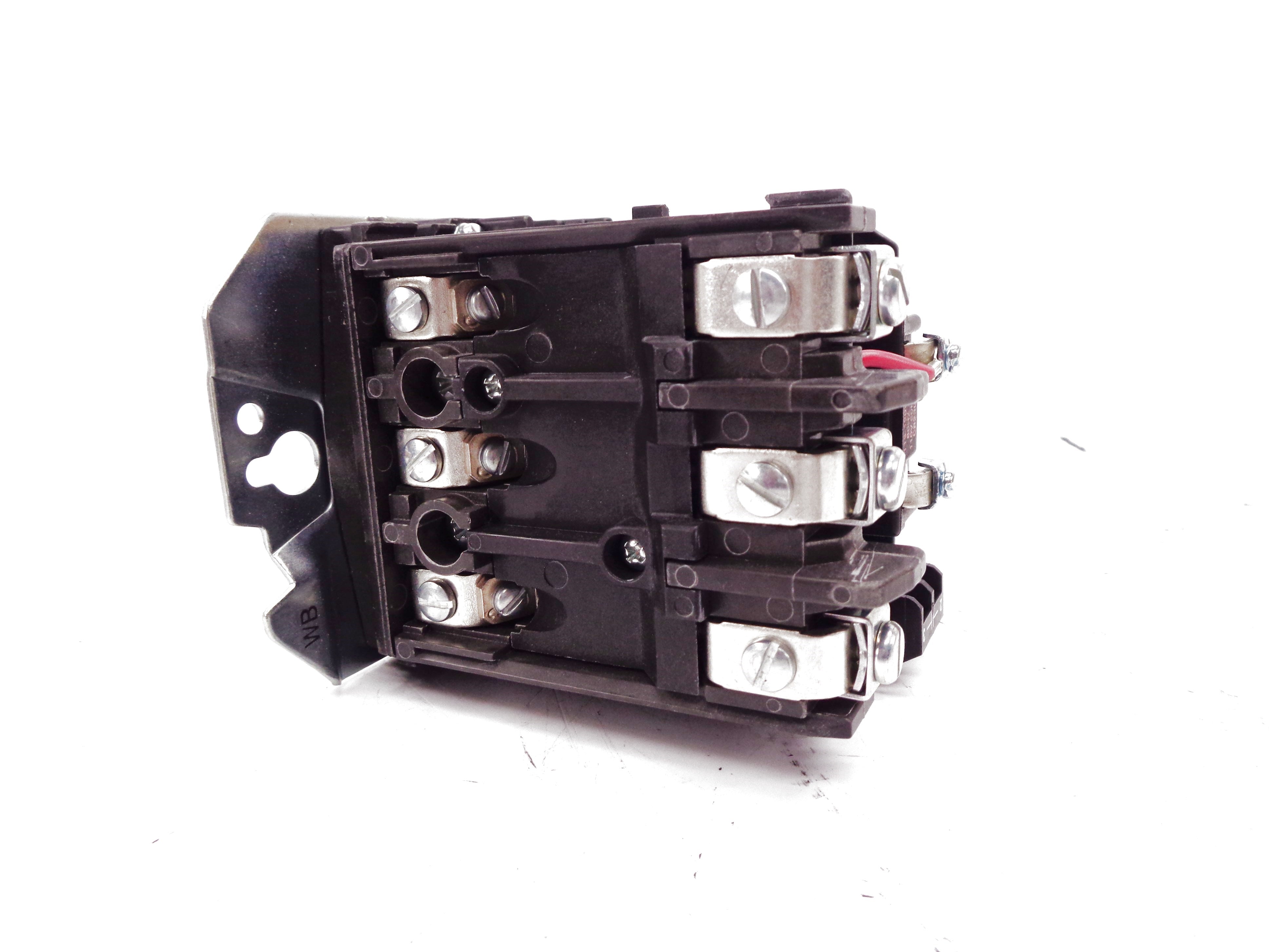 INDUSTRIAL SPARE PART 500-BOD930 SER. 1 110/115-120V 27A (BR/WH) NSMP