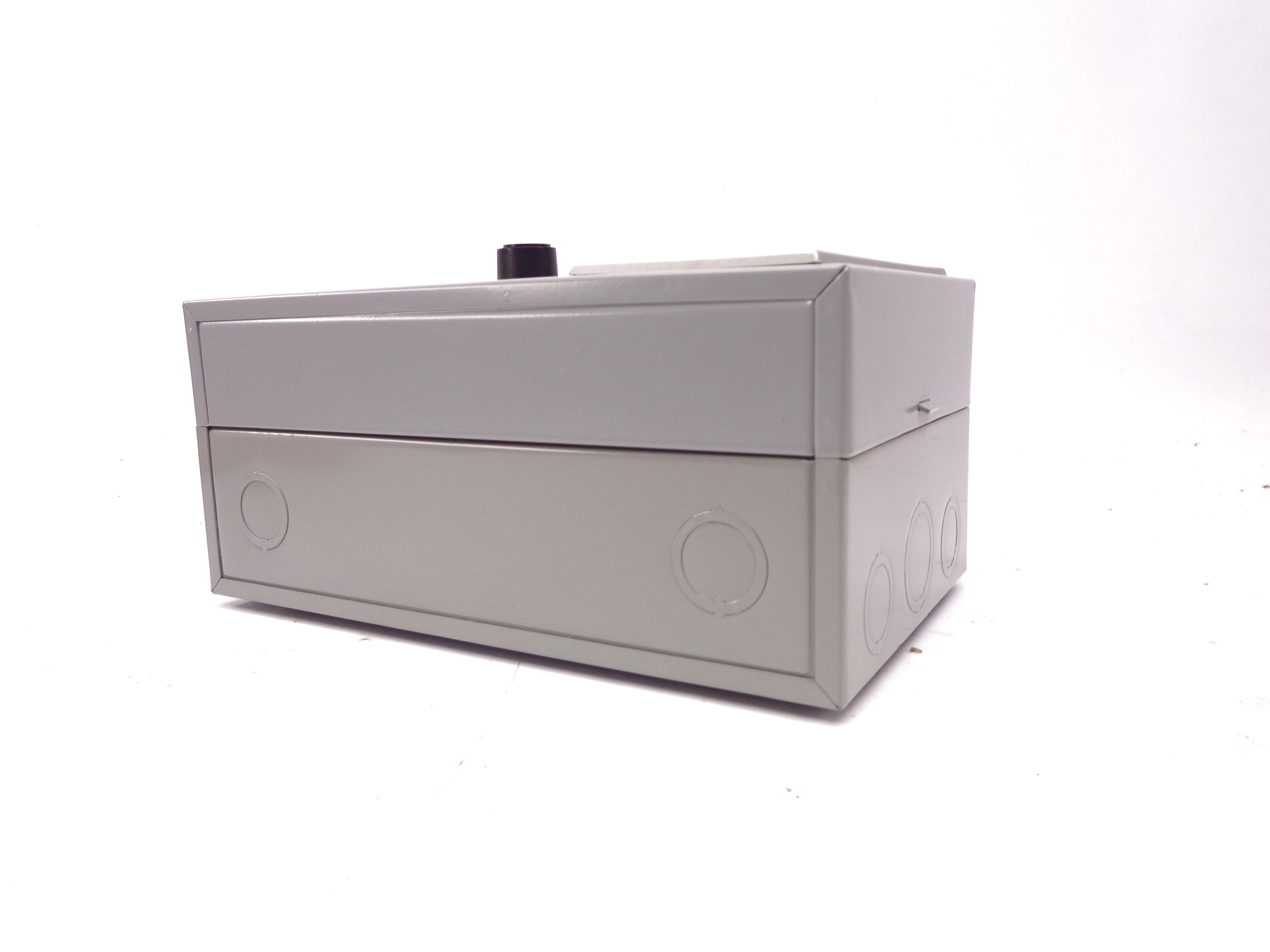 GENERAL ELECTRIC CR306B102 SER. A 110/120V 18A NSMP