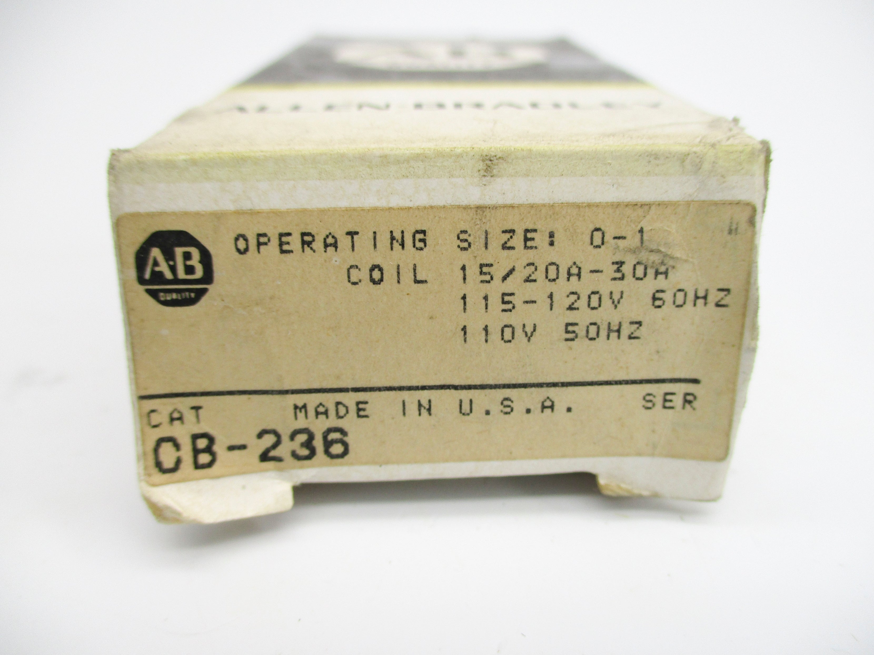 ALLEN BRADLEY CB-236 110/115-120V 30A (BK/YL) NSMP
