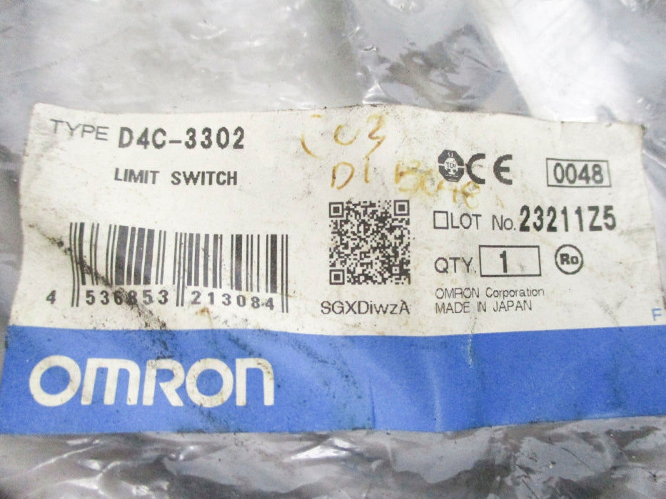 OMRON D4C-3302 12-30VDC 2A NSMP