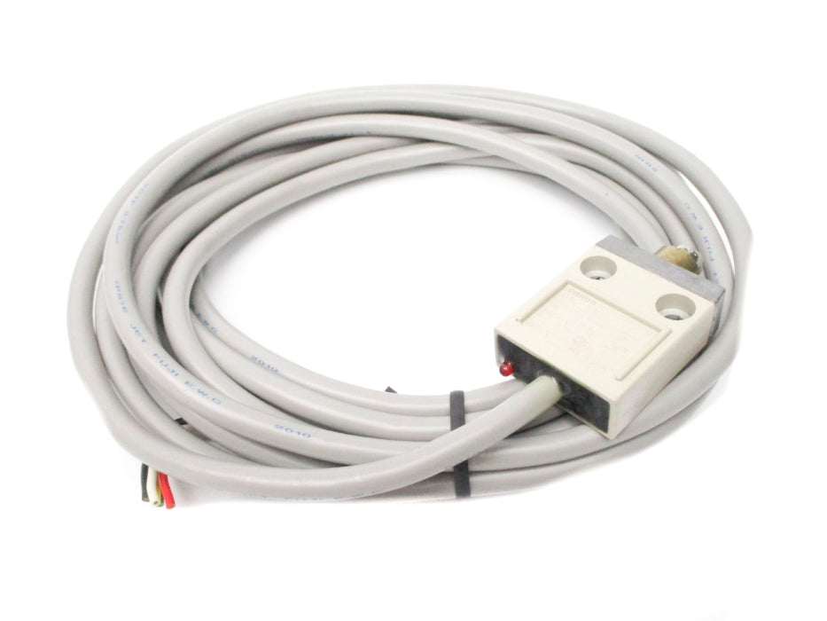 OMRON D4C-3302 12-30VDC 2A NSNP
