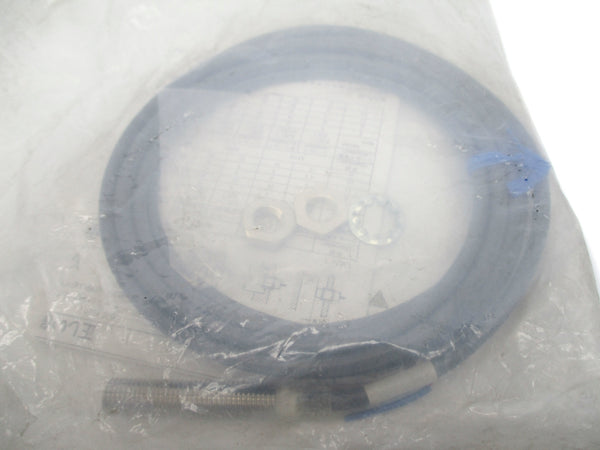 OMRON E2E-X1R5Y1 24-240VAC NSMP