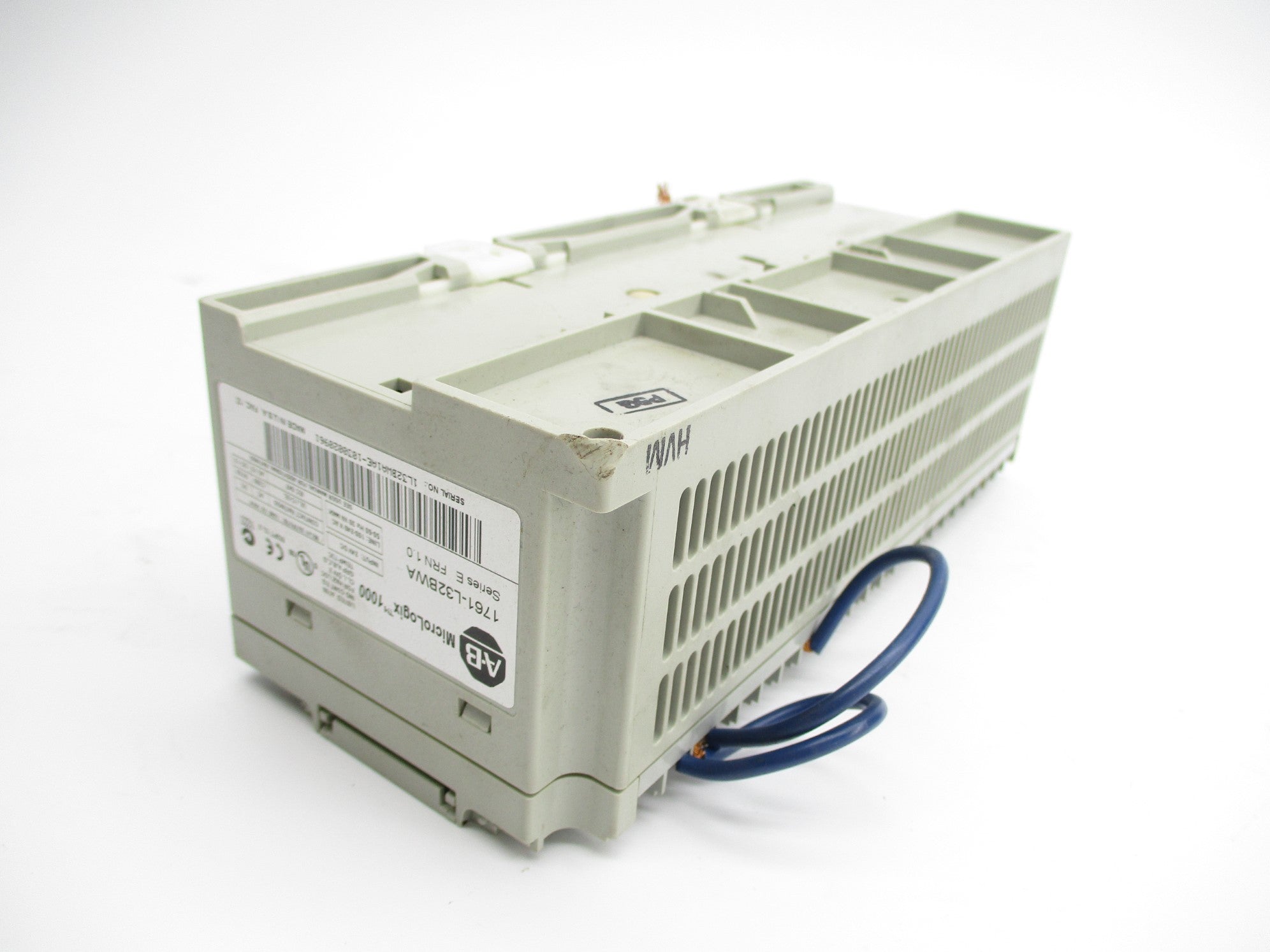 ALLEN BRADLEY 1761-L32BWA SER. E F/W 1.0 24VDC UNMP