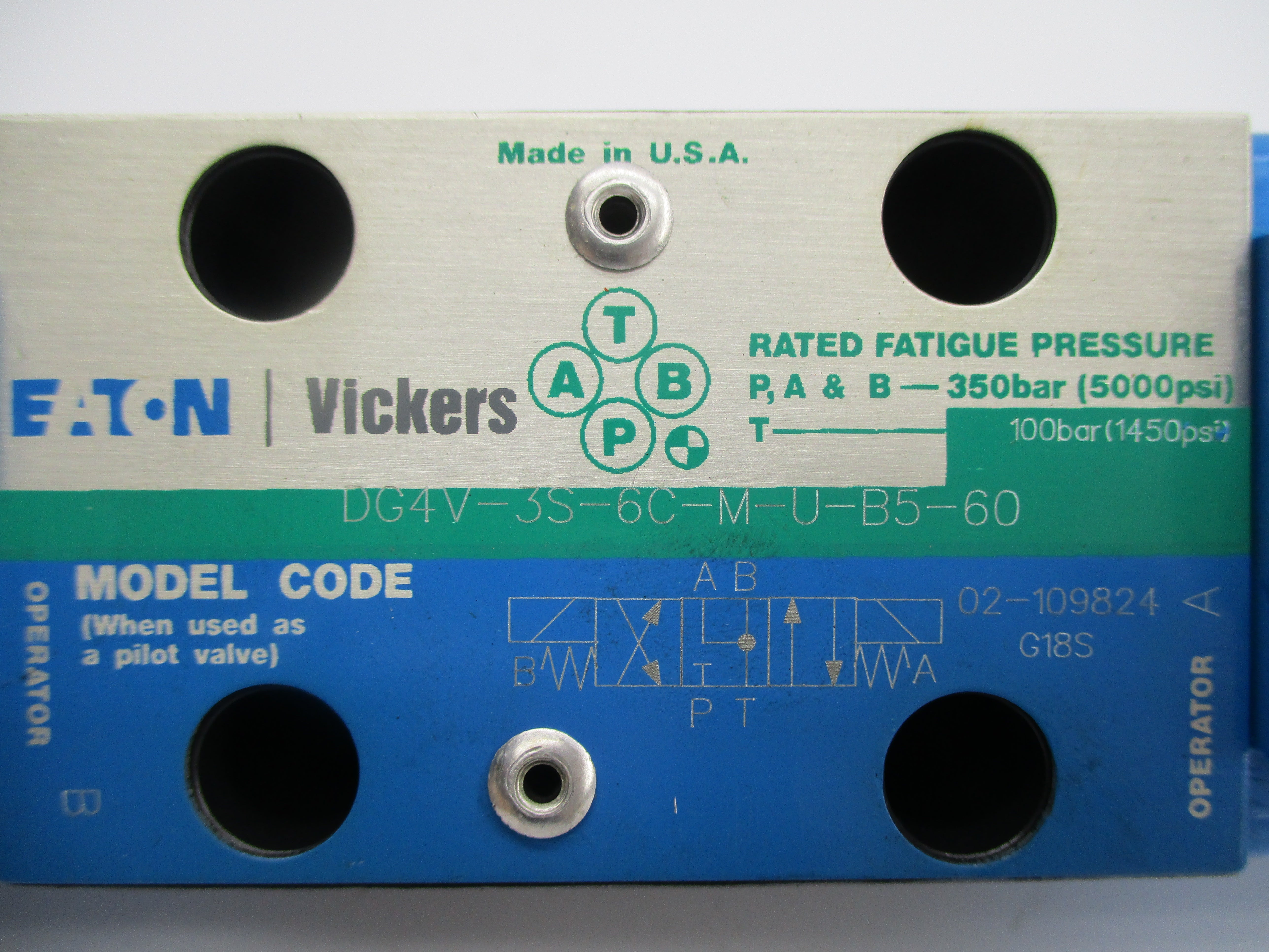 EATON DG4V3S6CMUB560 02-109824 110/120V 5000PSI NSNP