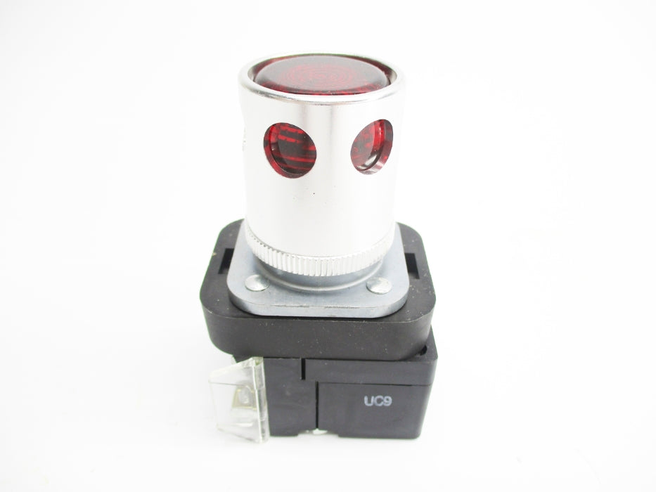ALLEN BRADLEY 800T-QAH2R SER. U 12-130VAC NSNP
