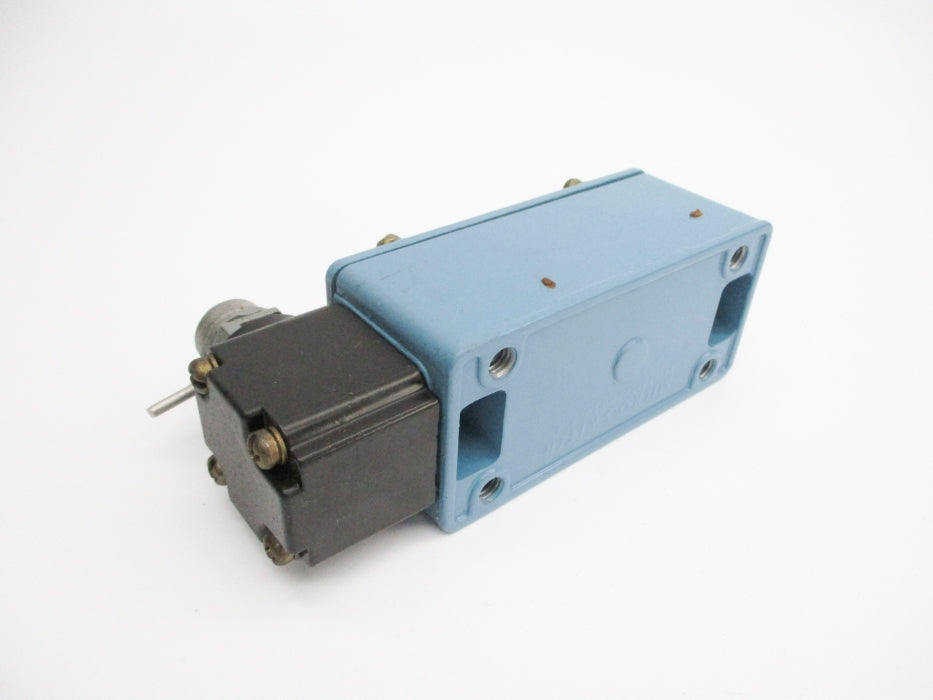 MICRO SWITCH 51ML10 600VAC 20A NSNP