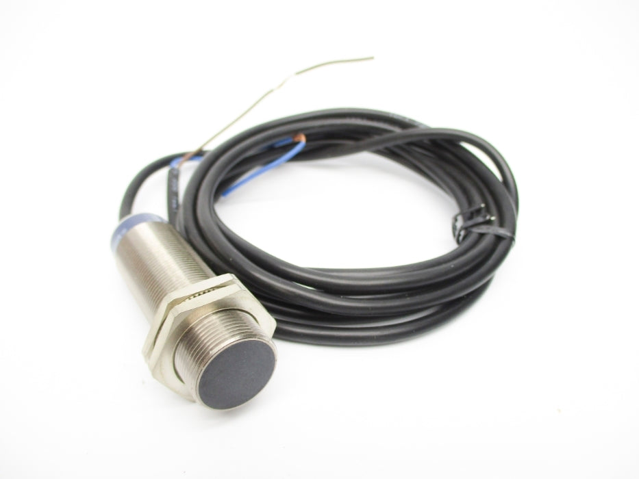 TELEMECANIQUE XS618B1MAL2 24-240V NSNP