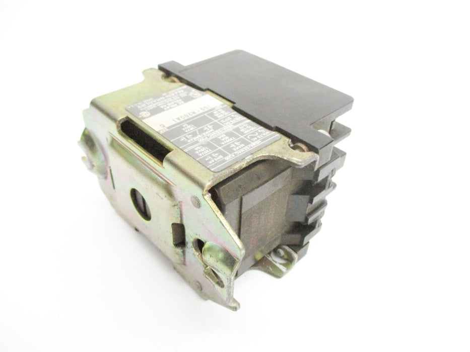 INDUSTRIAL SPARE PART 700-N200A1 SER. C 120V (AS PICTURED) UNMP